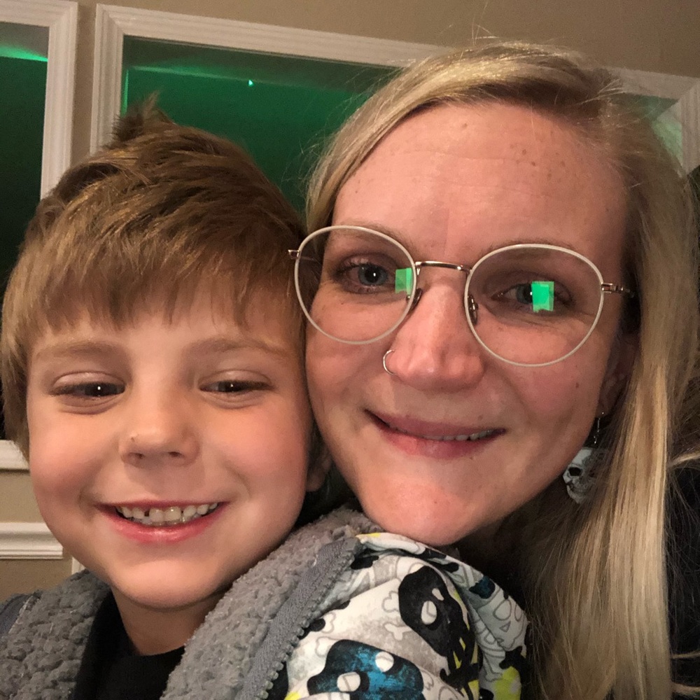 Meet your Posher, Sabrina